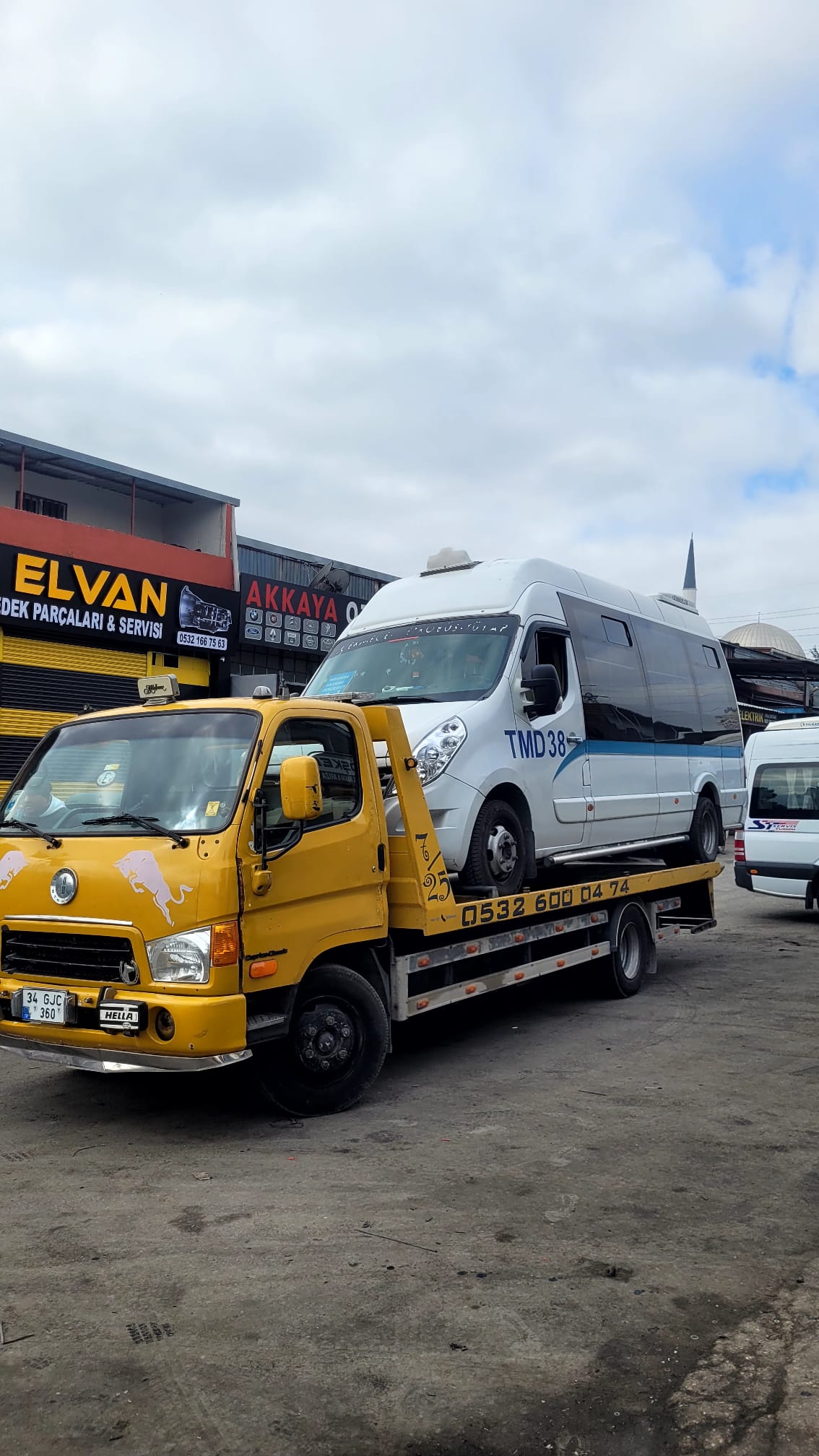 Büyükçekmece minibüs çekici hizmeti