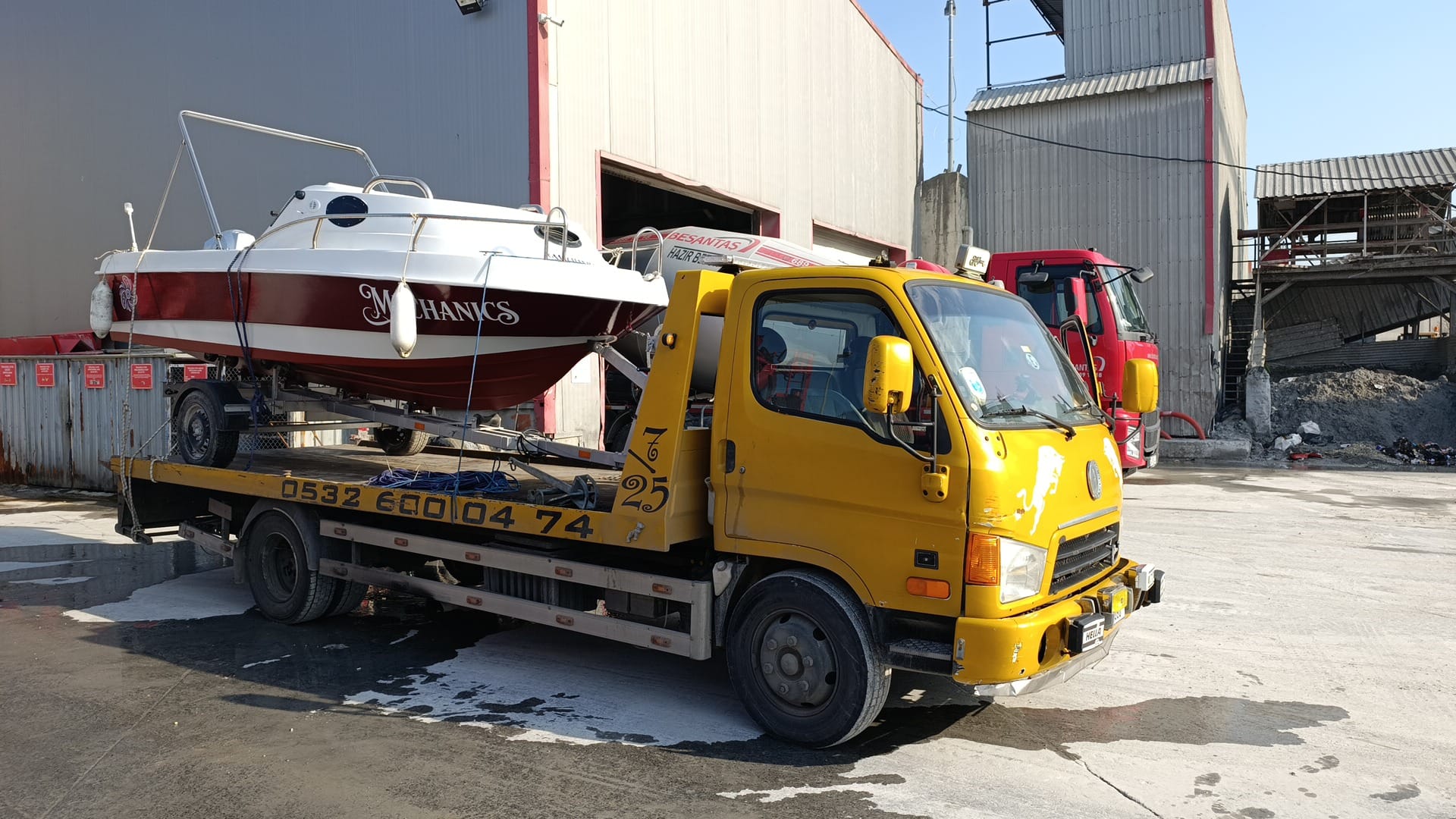 Büyükçekmece çekici hizmeti - Toprak Oto Kurtarıcı